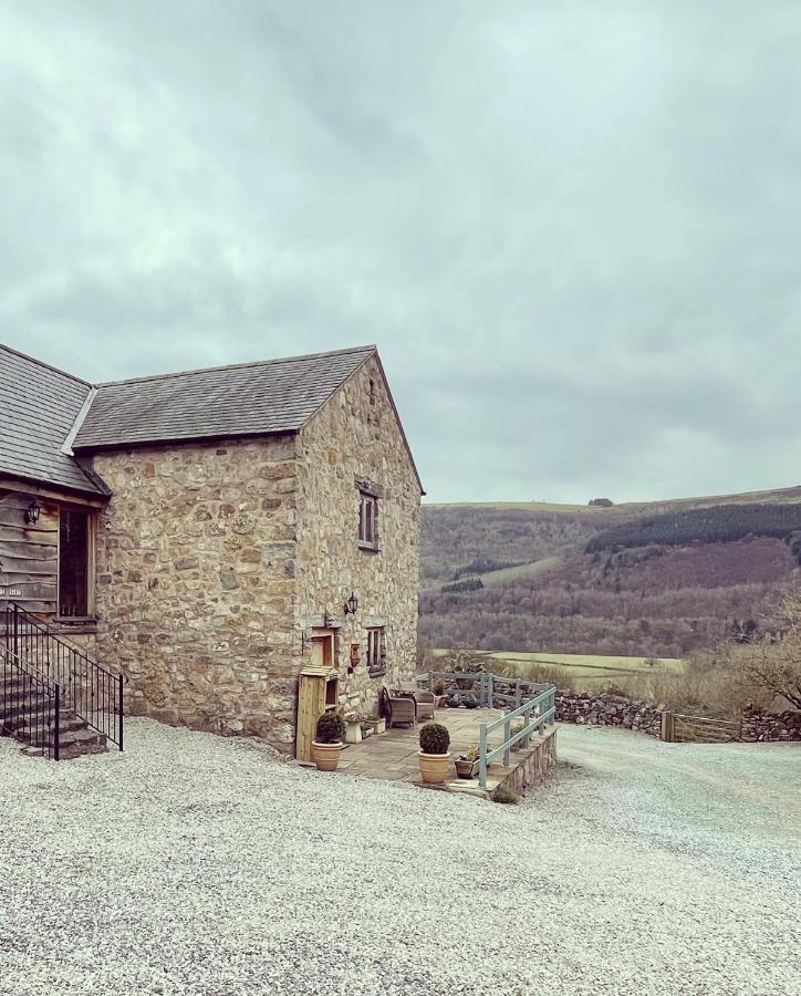 The Cowshed Bed & Breakfast Ланголен Екстериор снимка