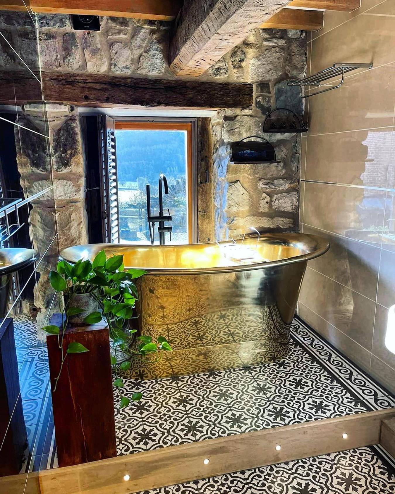 The Cowshed Bed & Breakfast Ланголен Екстериор снимка